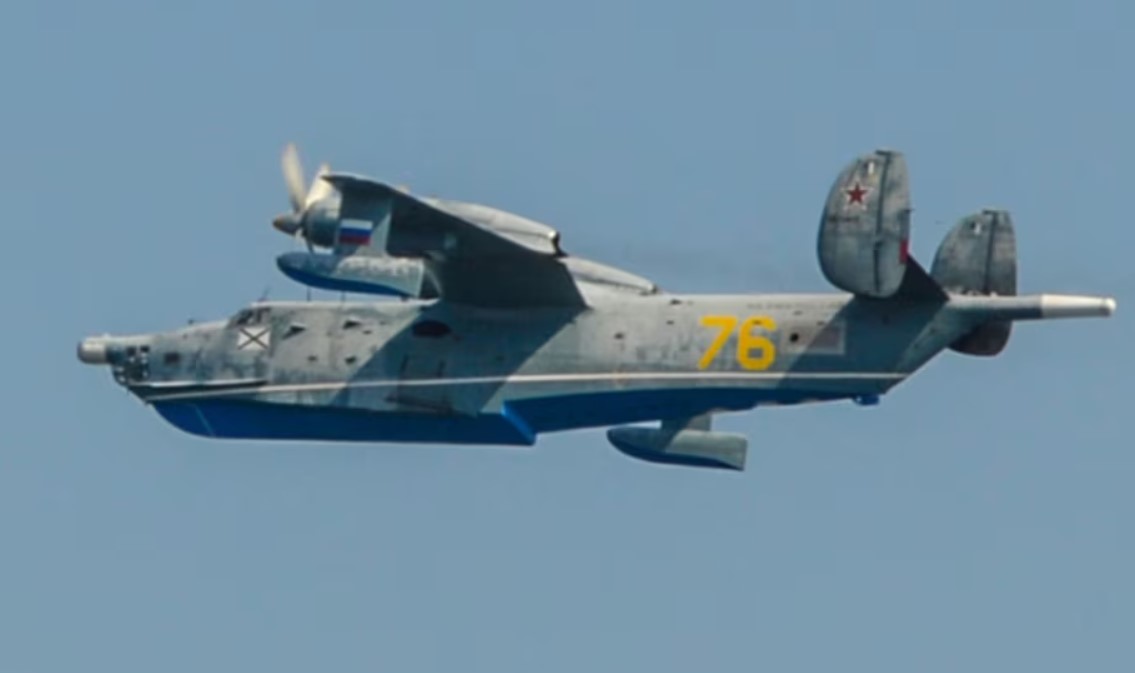 Сили оборони атакували літак-амфібію Бе-12 - мисливця за підводними човнами